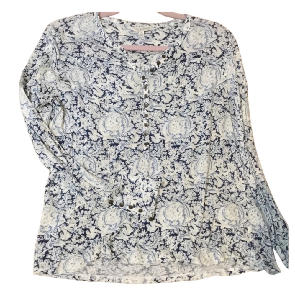 LUCKY BRAND Long Sleeve V-Neck Button Top